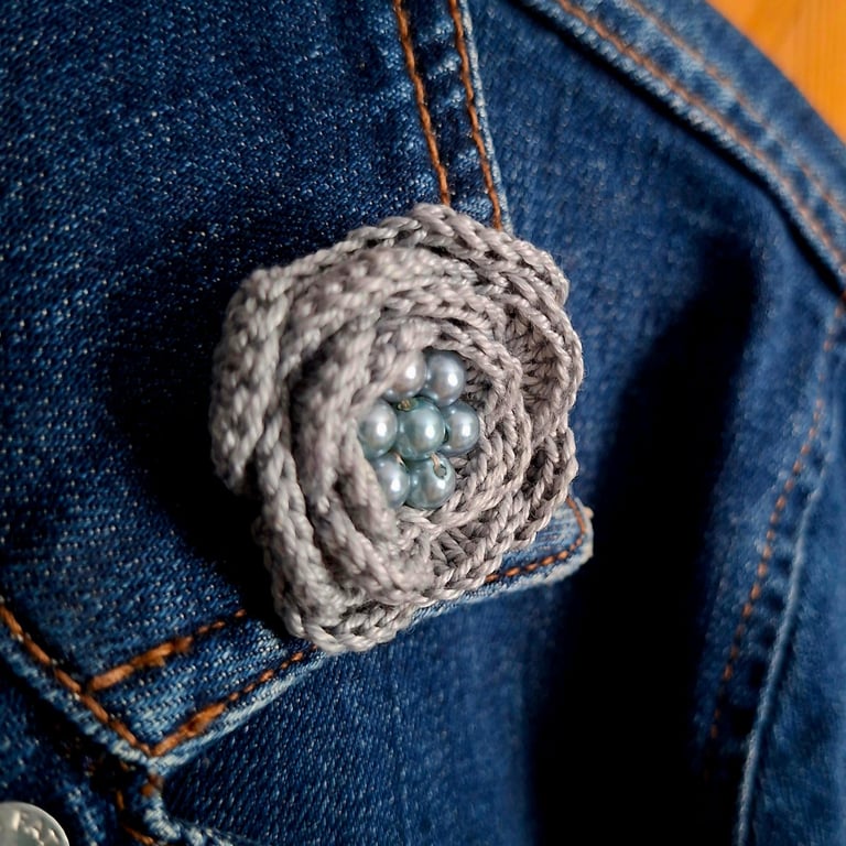 Crocheted cotton medium flower brooch with beads - grey