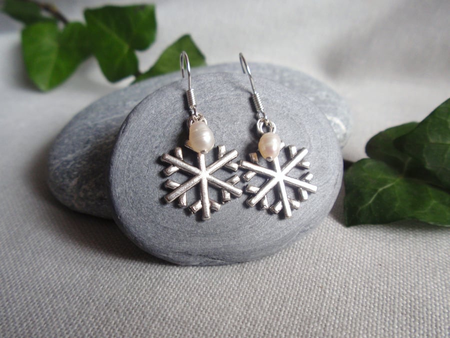 Winter Snowflake Earrings with freshwater pearls, lovely christmas earrings
