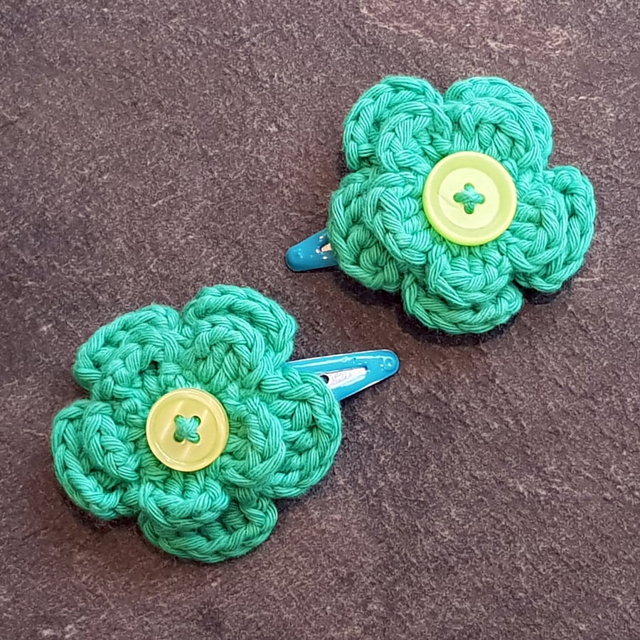 Green Crochet Flower Clips