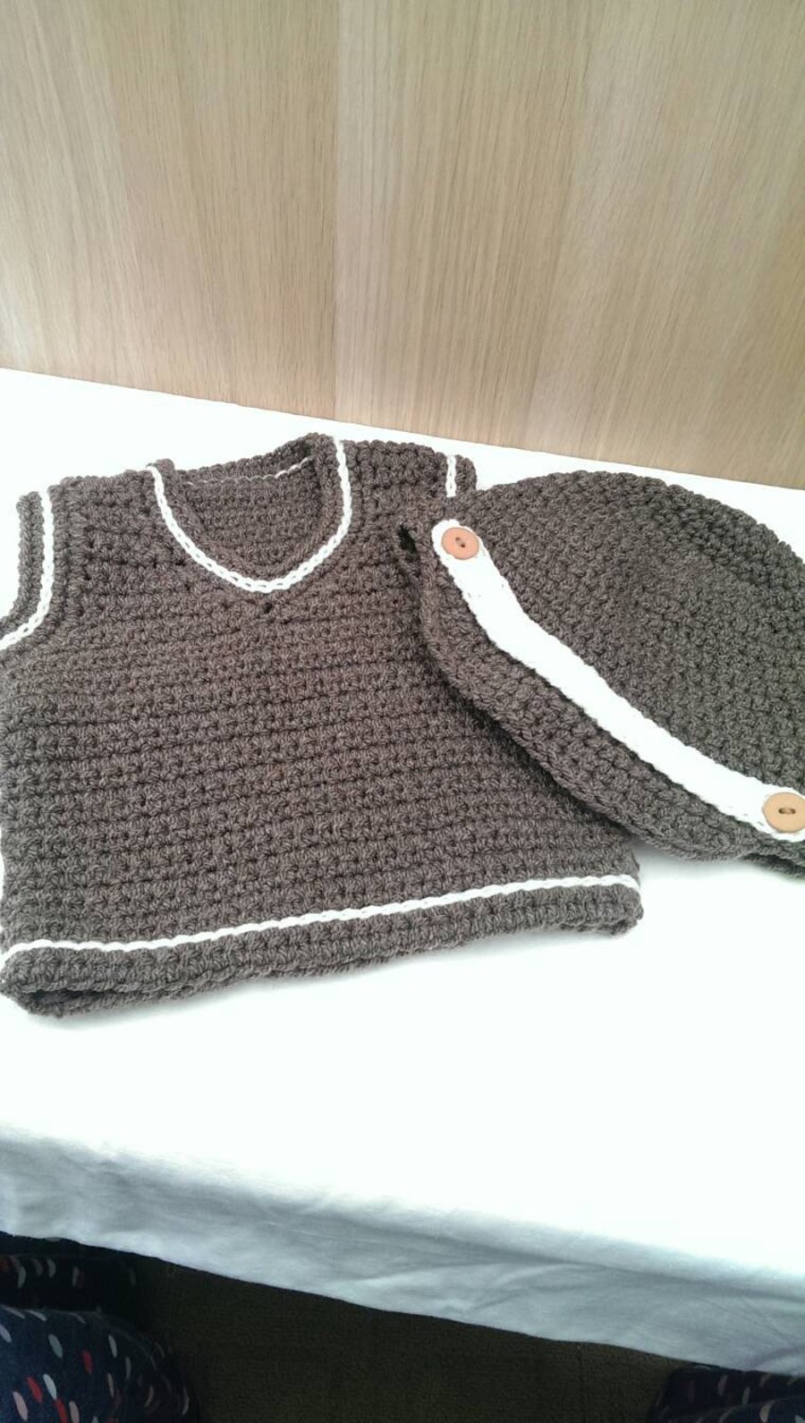 Baby boy Brown and cream vest and hat set