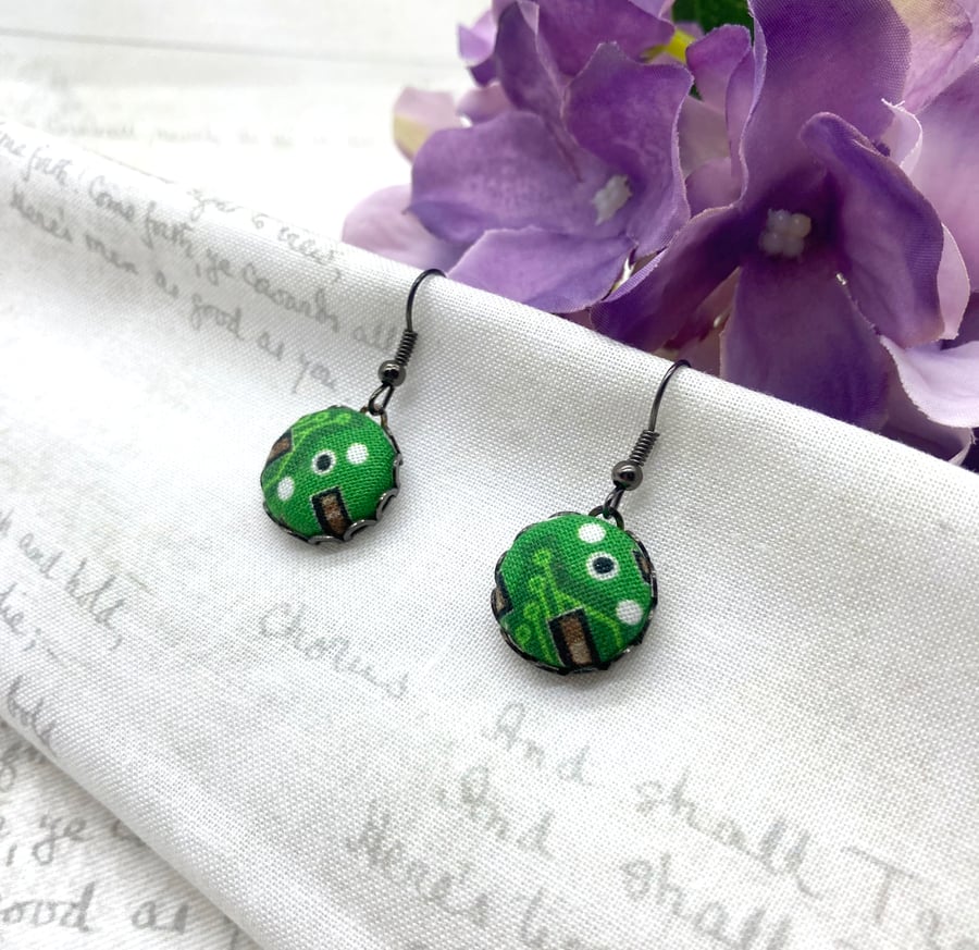 Electrical circuit board fabric button dangle earrings