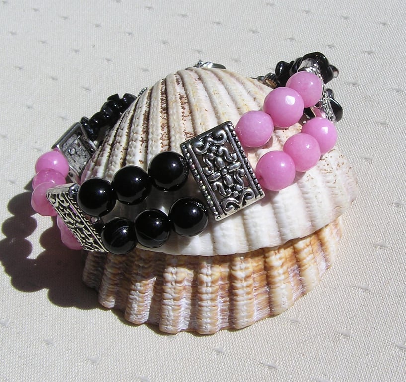 Pink Morganite & Black Onyx Gemstone Beaded Tibetan Silver Bracelet