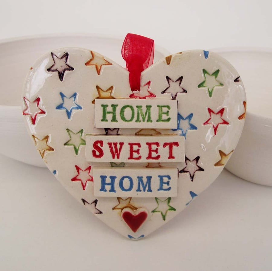 Bright ceramic heart decoration Home Sweet Home