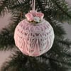 Christmas bauble pink and white vintage style, R4