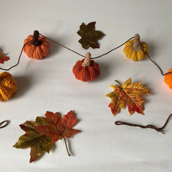 Crochet Pumpkin Garland Halloween Autumn Home Decor