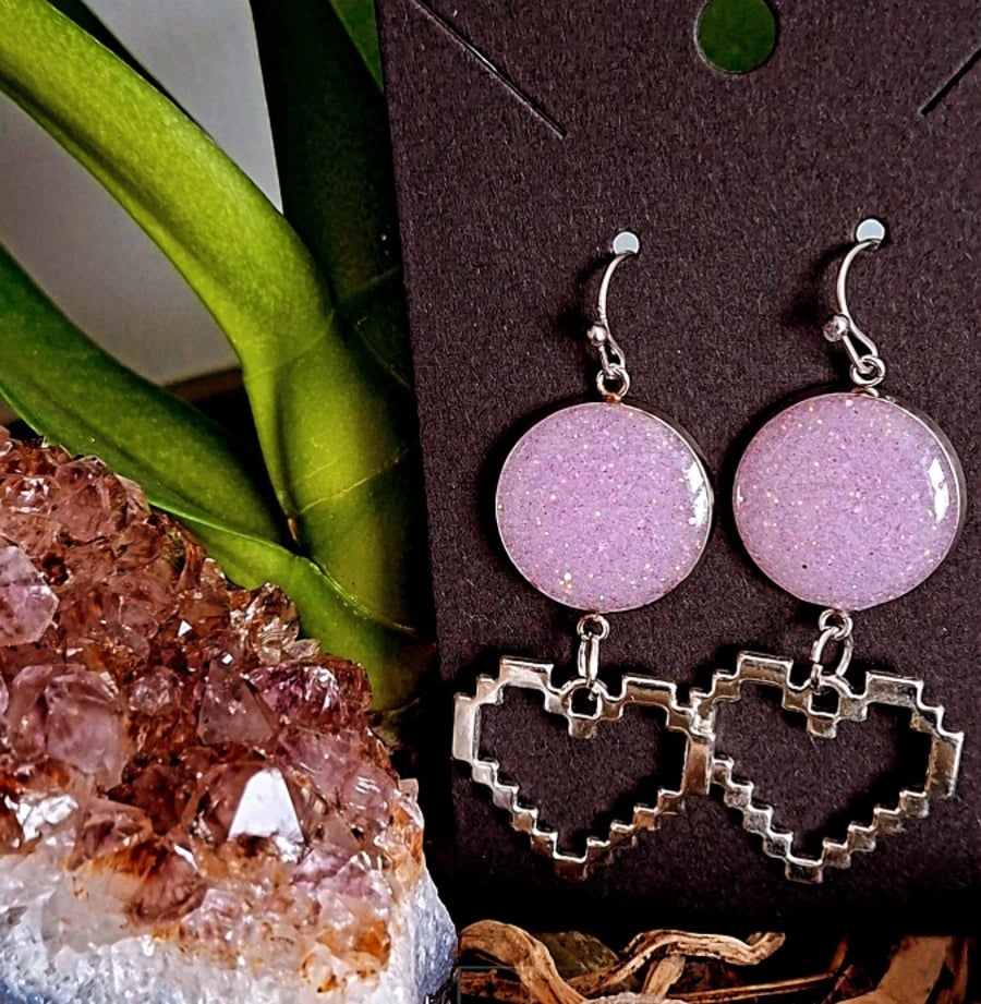 Dangly Earrings emo alt spooky cute heart pixel gothic