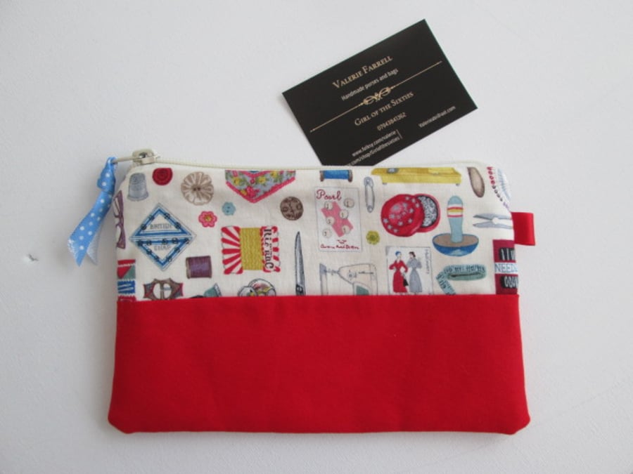 SALE Sewing Design  Make Up Bag  Pencil Case