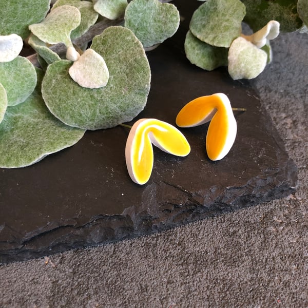 Ceramic petal earrings - honey yellow