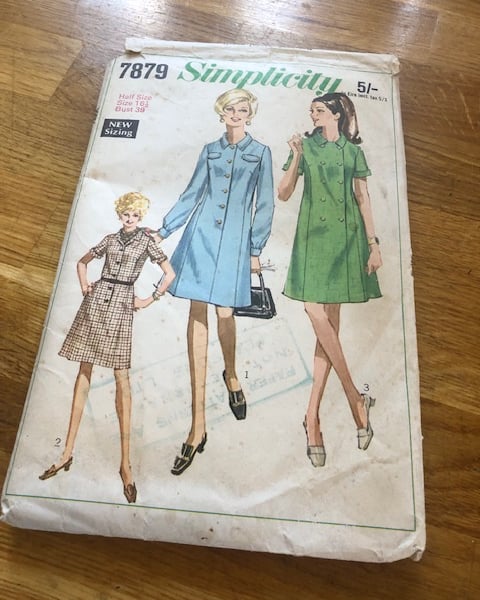 Vintage Simplicity Single and Double Breasted Dress Pattern 7879 - 1960's 