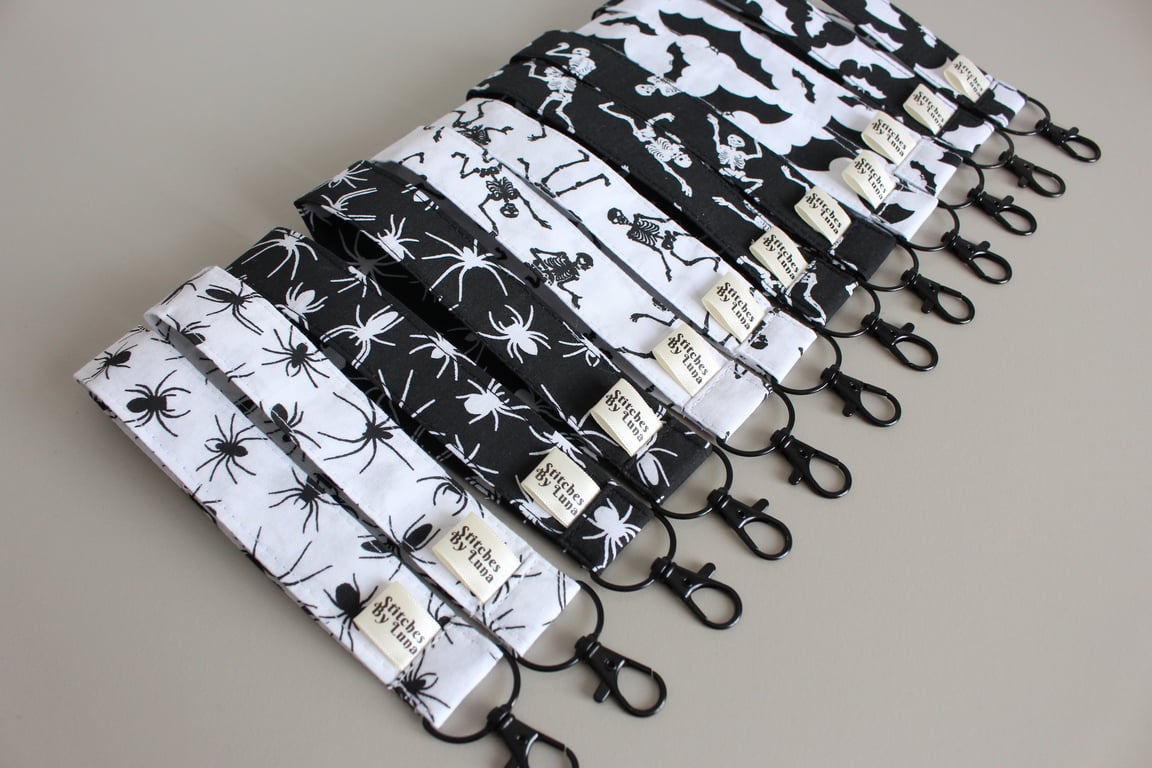 Handmade Halloween Spooky Wristlet Keychain, Spooky Goth Fabric Key Fob