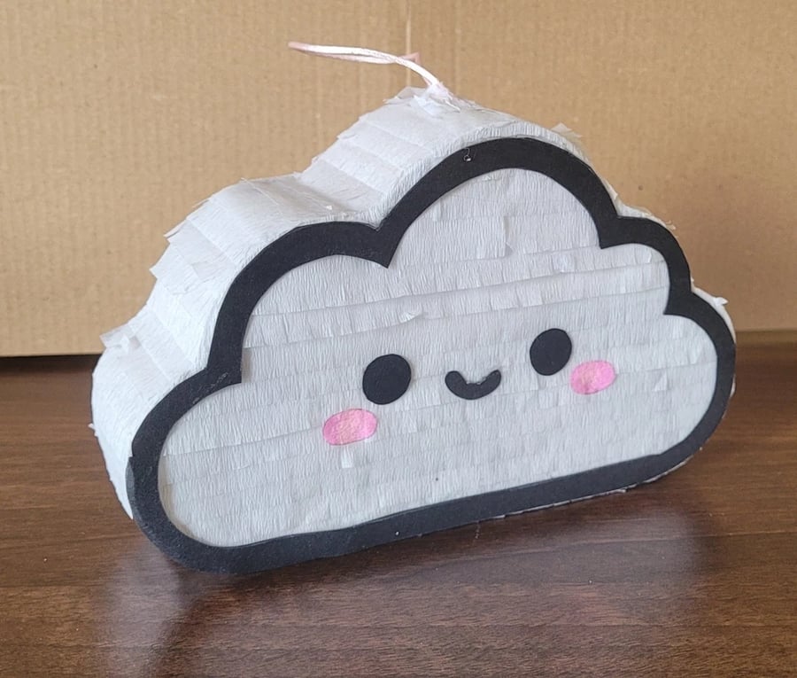 Pinata white Cloud 11cm