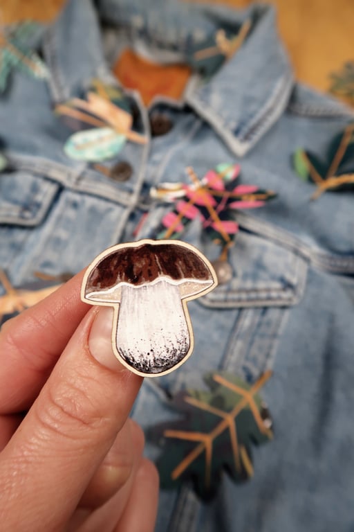 Porcini wooden pin badge, penny bun brooch, wild mushroom.
