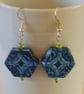 Geometric hexagon wood earrings - Image 3