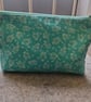 Make up bag. Zipped Make Up Bag - Image 4