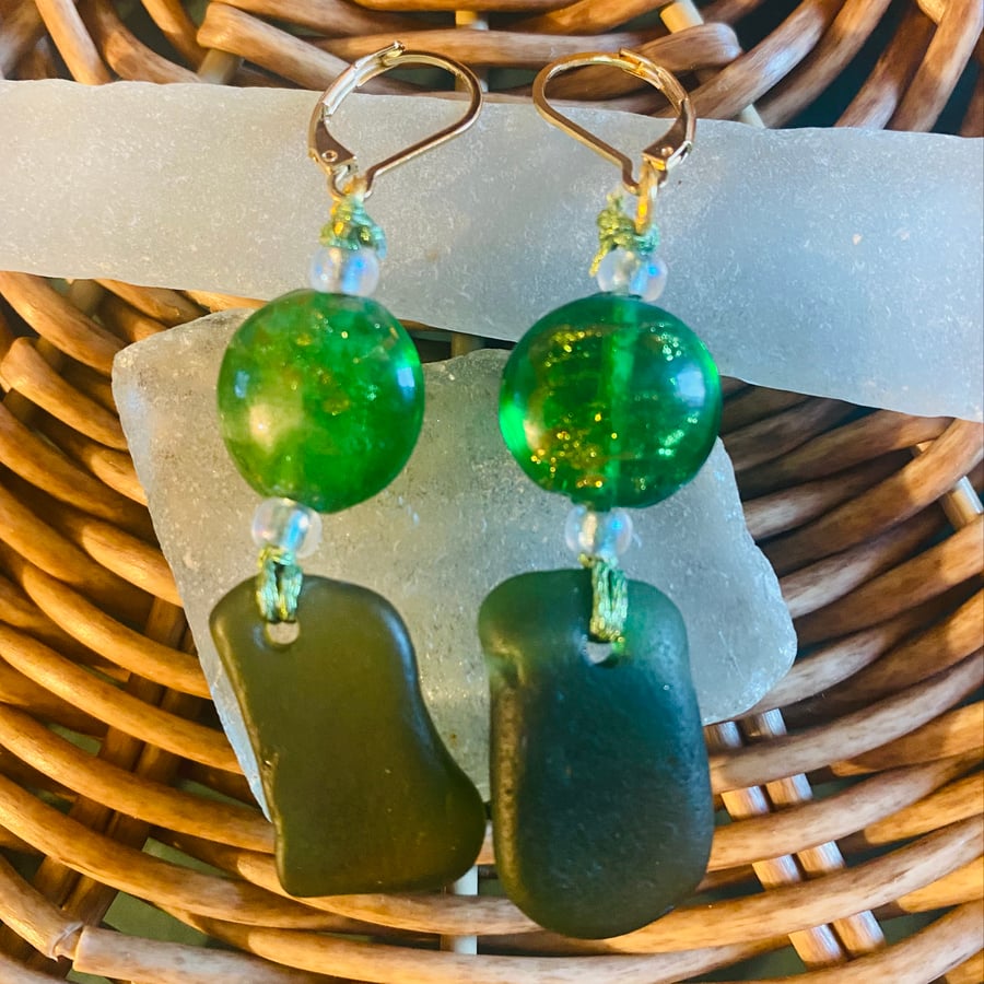 Sea Glass and Glass Bead earrings - SGE05