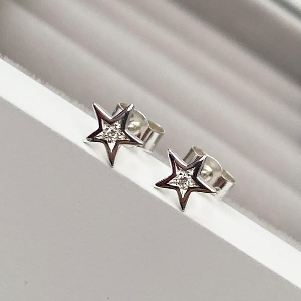 Silver tiny star engraved set diamond star stud earrings