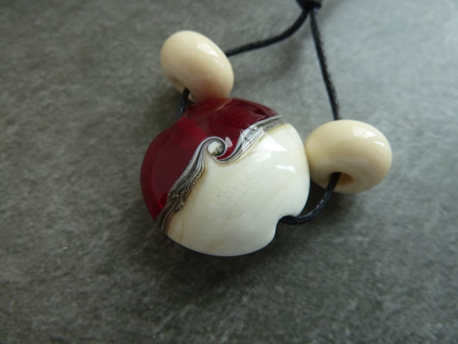 lampwork glass beads, red and ivory focal