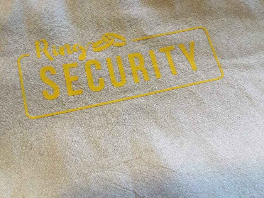 Ring security tote bag