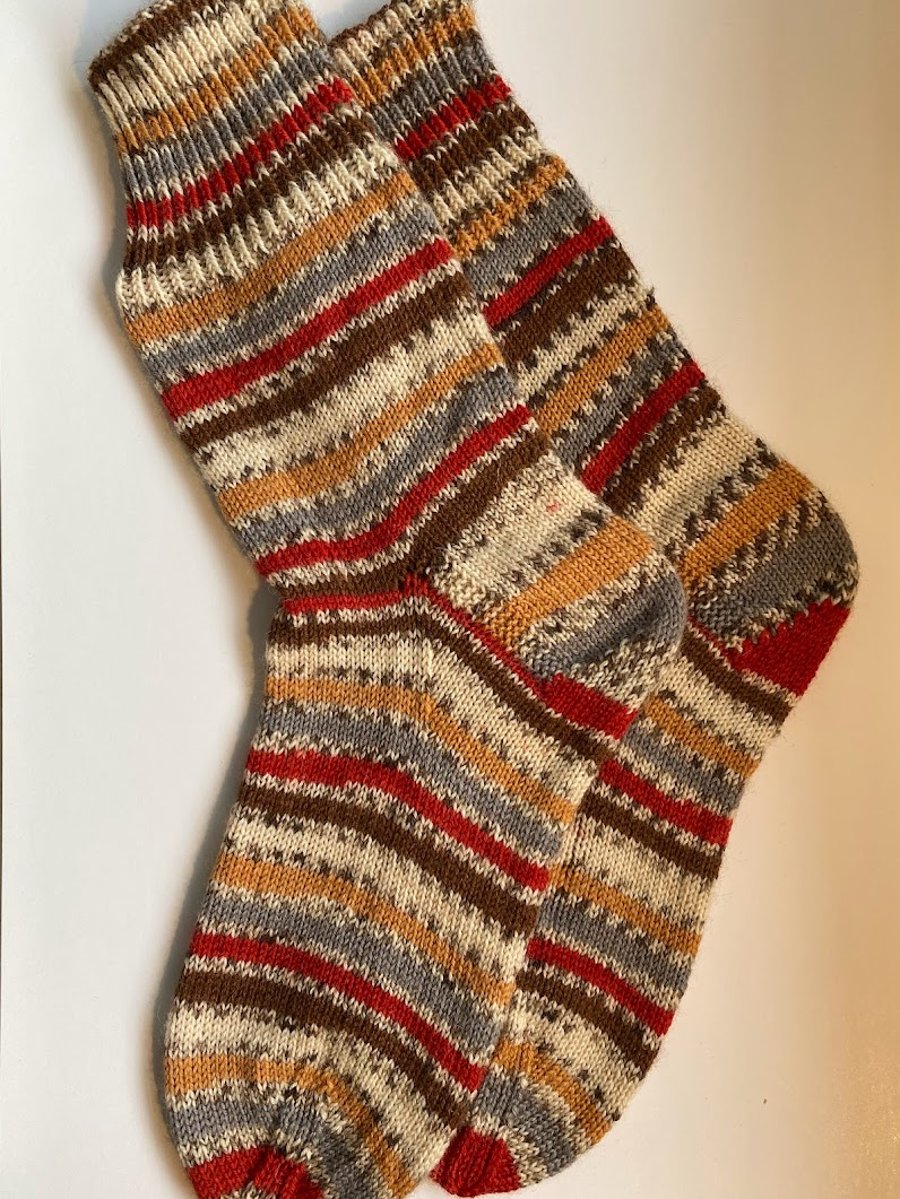 Men's Hand Knitted Wool Socks in Robin Colours