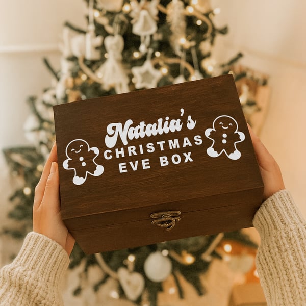 Personalised Christmas Eve Box Vinyl Sticker – Custom Gingerbread Man Label