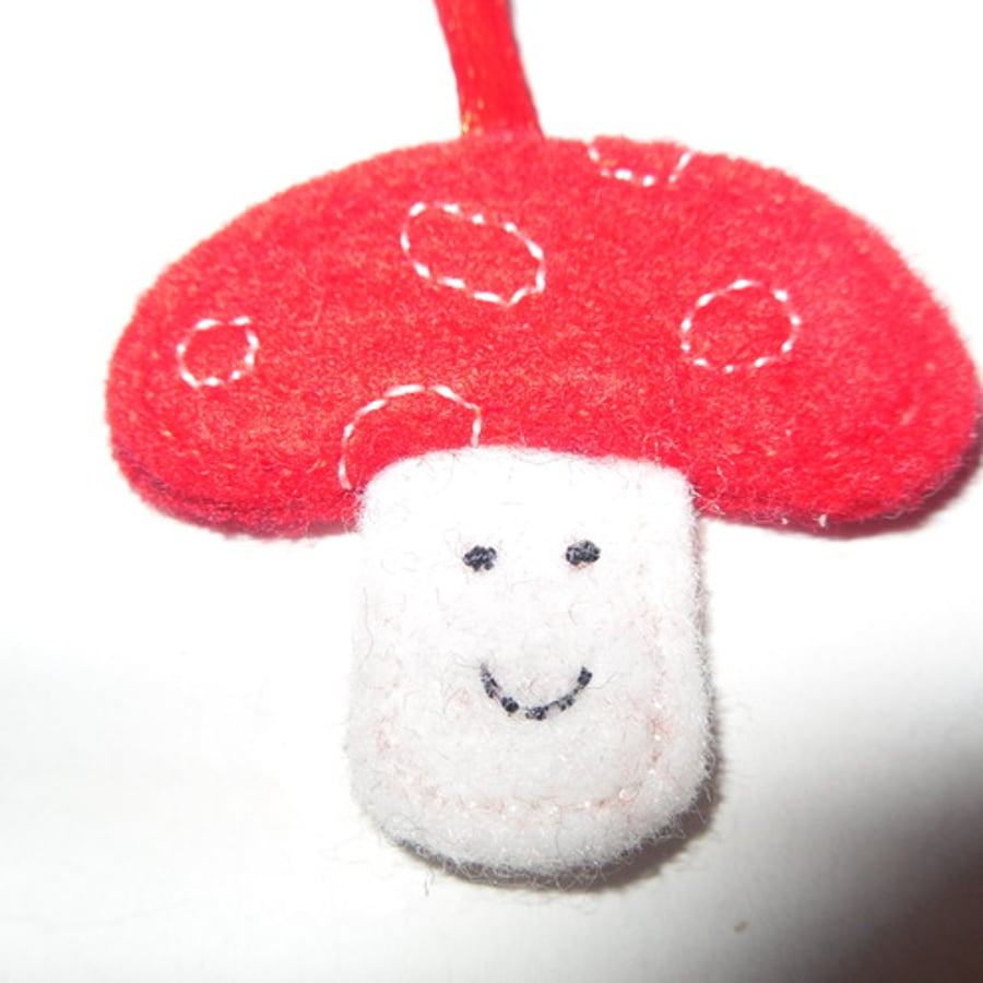 Toadstool Key Ring