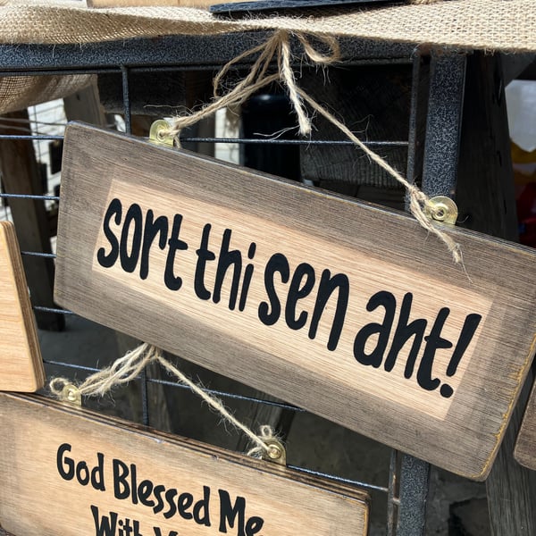 funny signs, funny gift, funny signs