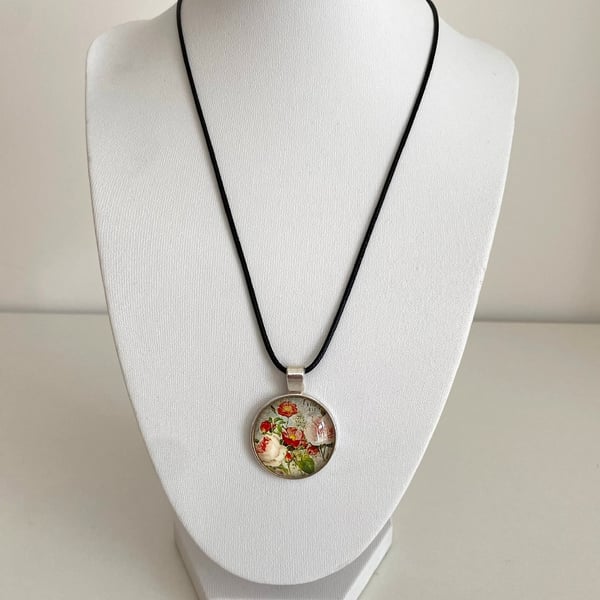 Pretty Floral Shabby Chic Pendant Necklace. Design 4