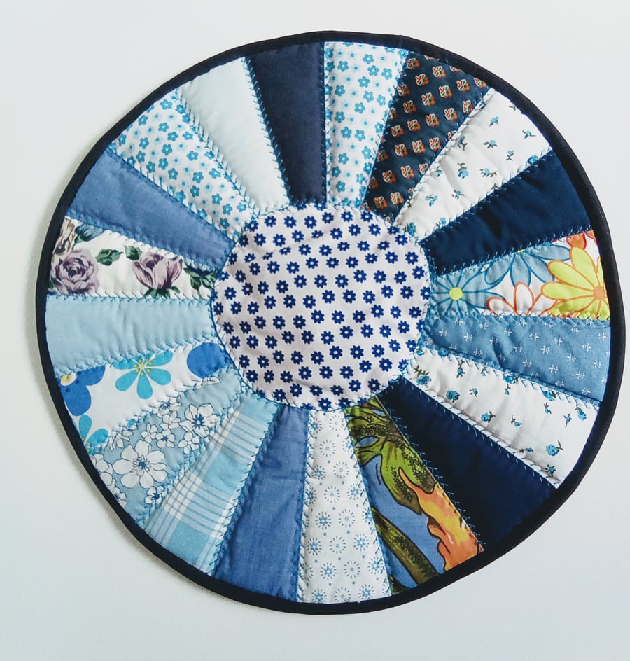 Blue Placemat, Table mat, quilted, patchwork, table centrepiece, home decor