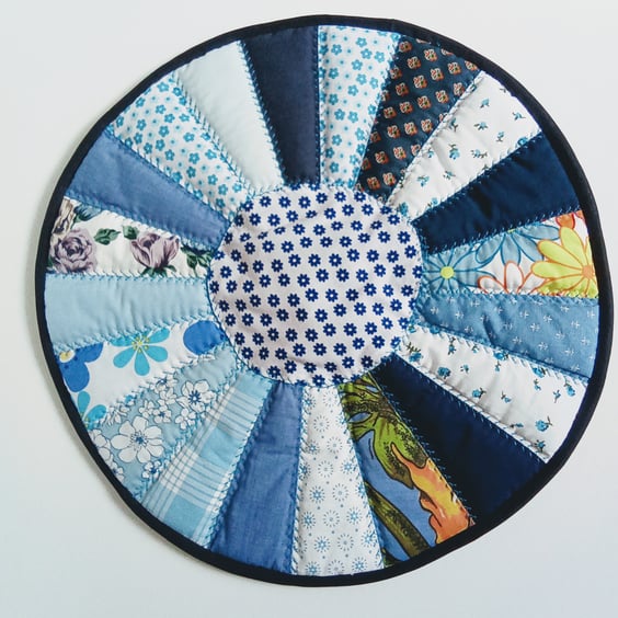 Blue Placemat, Table mat, quilted, patchwork, table centrepiece, home decor