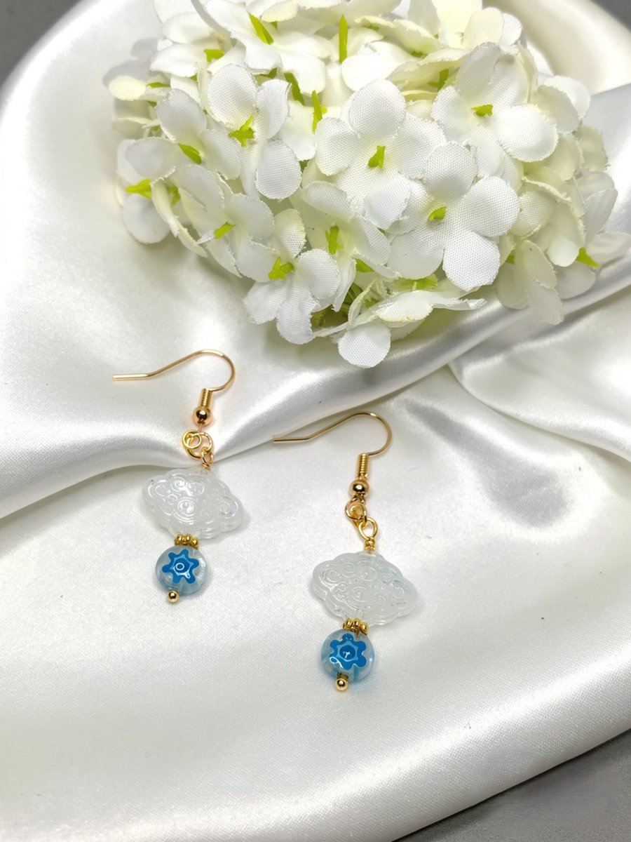 Hand Carve Glass Earrings