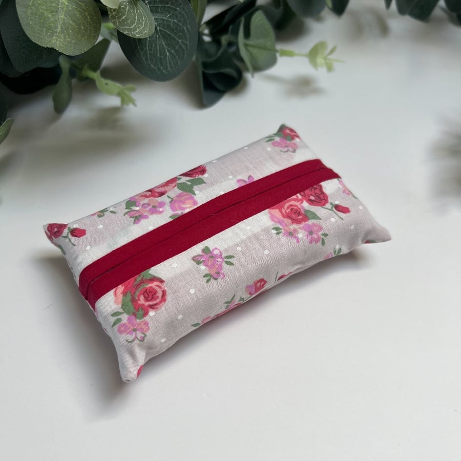 Tissue Holder: Red & Pink Rose