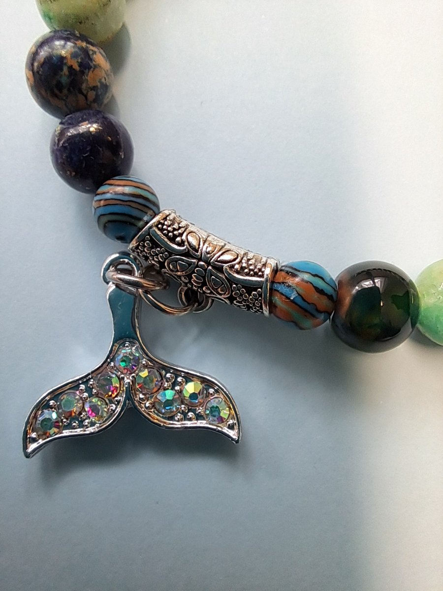 Natural Beaded Stretch Whale Tail bracelet 