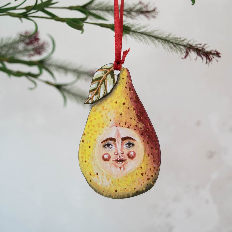 William the pear hanging decoration