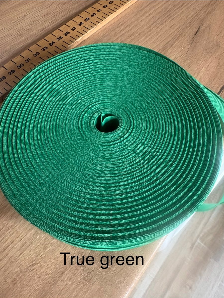 5 meters 1" (25mm) true green cotton bias binding  Buy 4 get one free