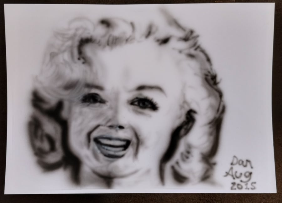 ladies face airbrushed