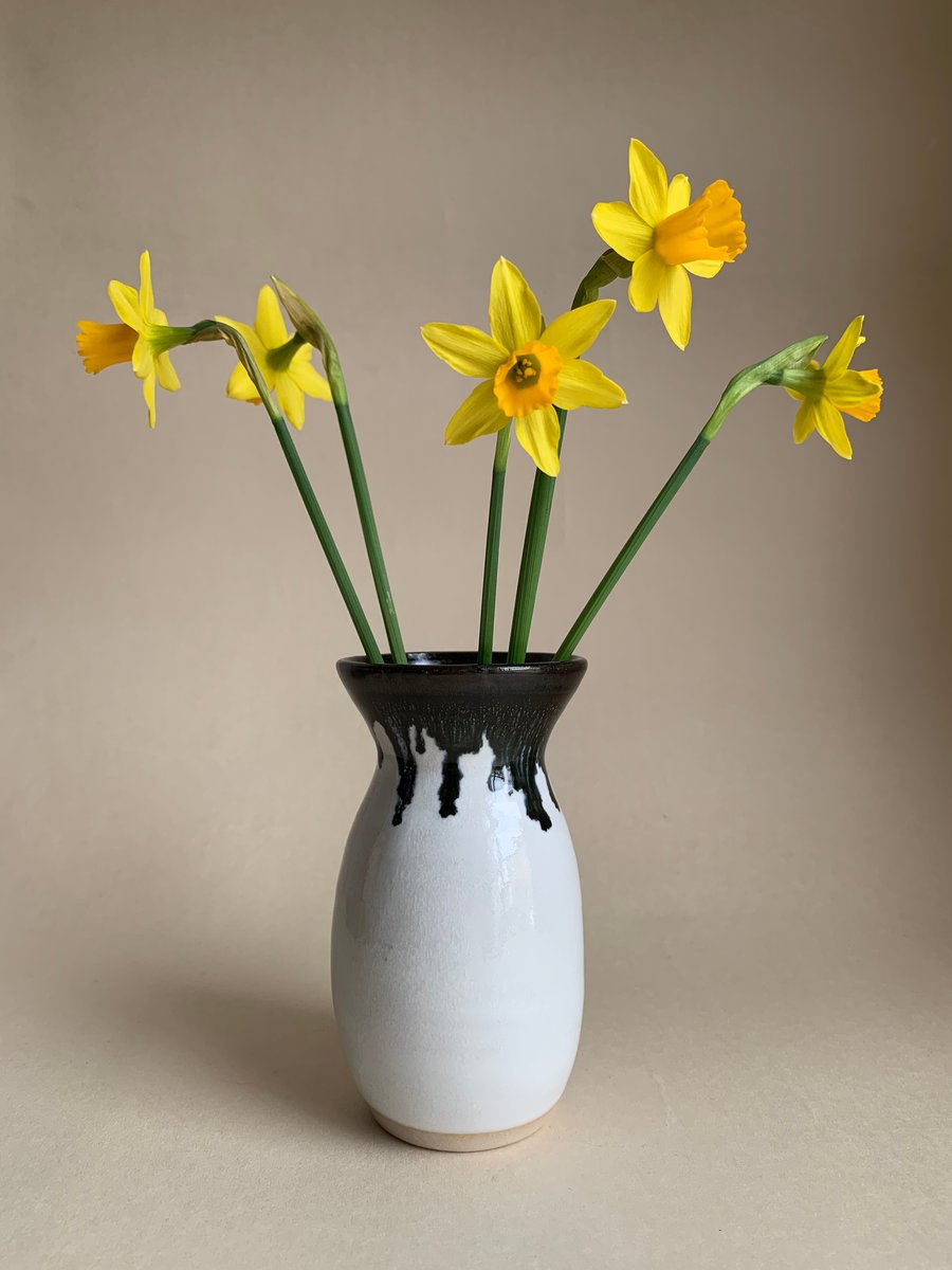White Bud Vase with a Drippy Glaze Rim