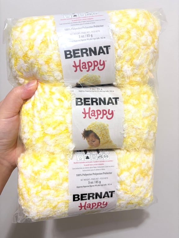 3 Balls x 85g Bernat Happy Yarn : Super Bulky : Daisy