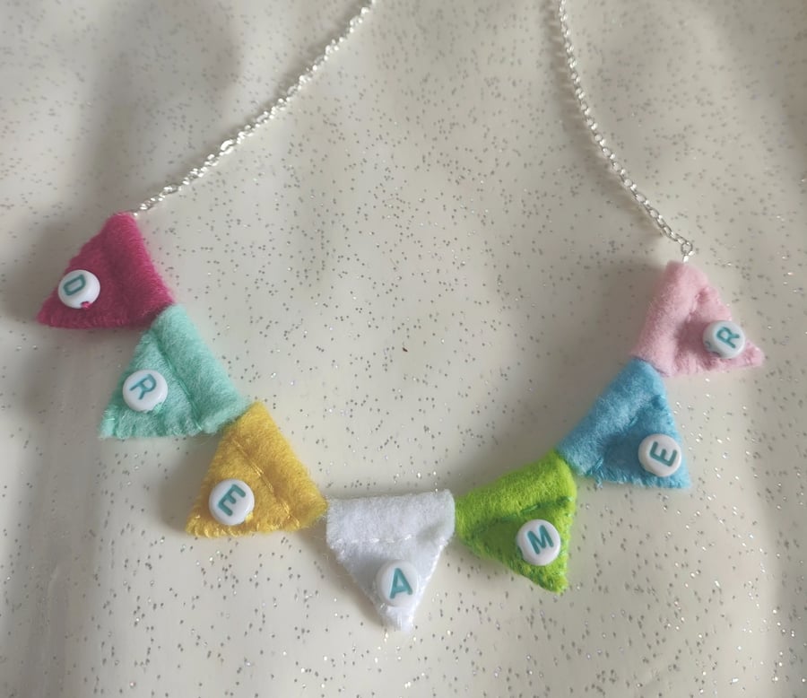 Summer dreamer handmade necklace