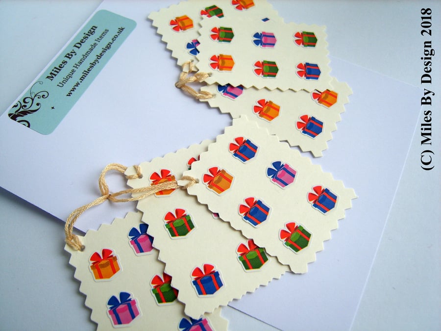 Present Detail Gift Tags (Pack Of Six)