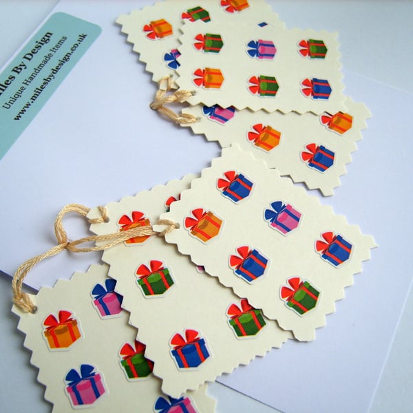 Present Detail Gift Tags (Pack Of Six)
