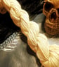 White Christmas hand spun yarn – wool and bamboo blend - 210 yards - Image 4