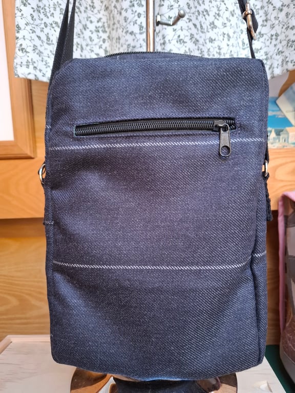 Charcoal tweed bag