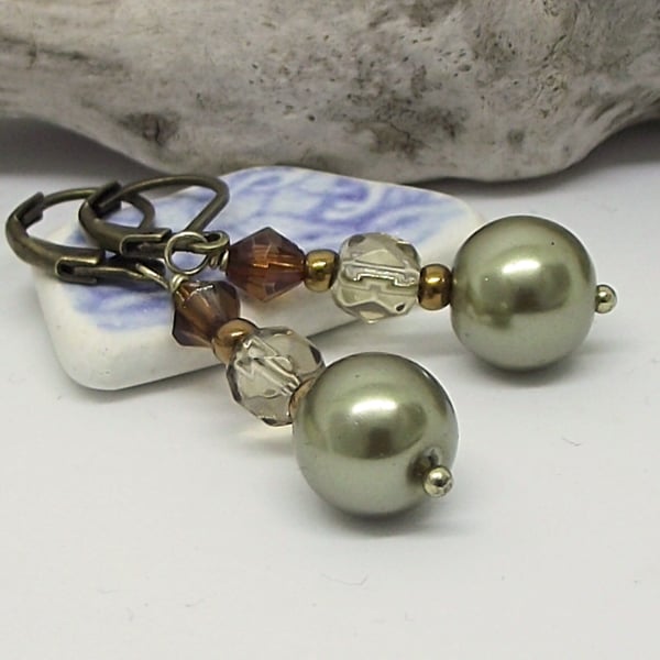 Antique style green pearl earrings bronze leverback