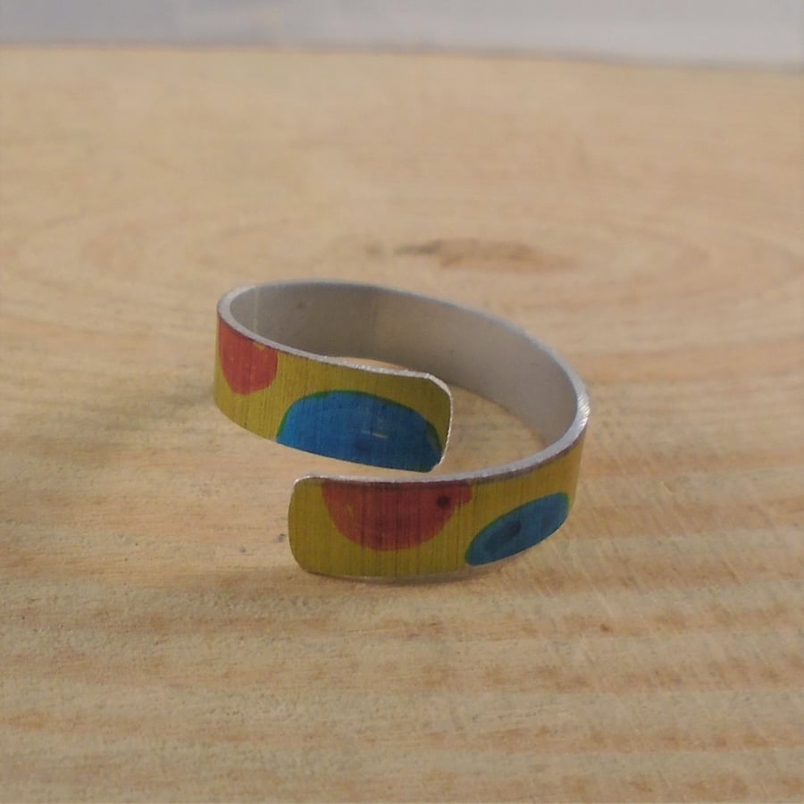 Anodised Aluminium Yellow Spot Adjustable Ring AAR022203