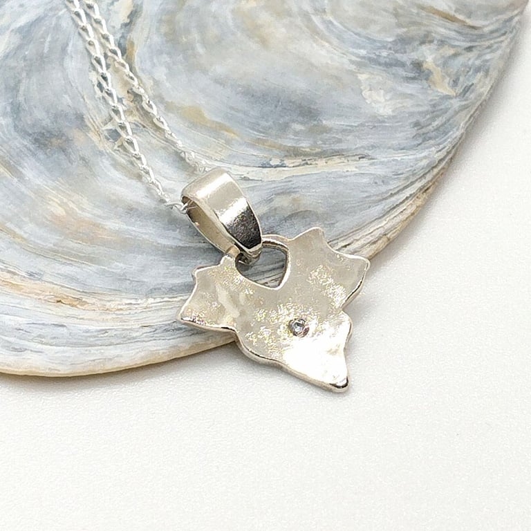 Frosted Ivy Leaf Necklace , Sterling Silver 925 with set Cubic Zirconia 