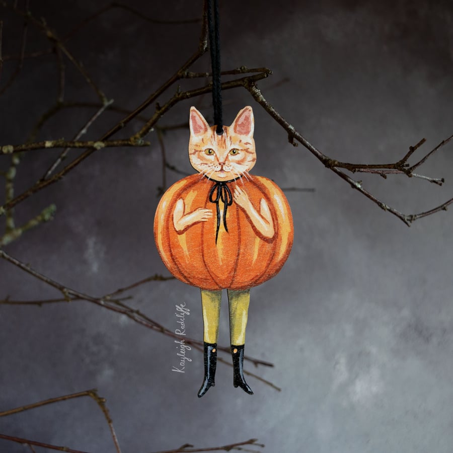 Pumpkin cat hanging decoration, made from wood and double sided