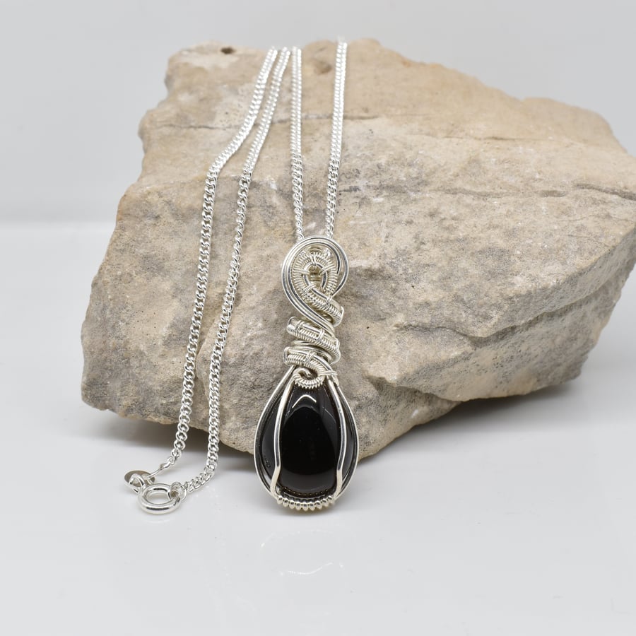 Black Agate Wire Wrapped Silver Necklace