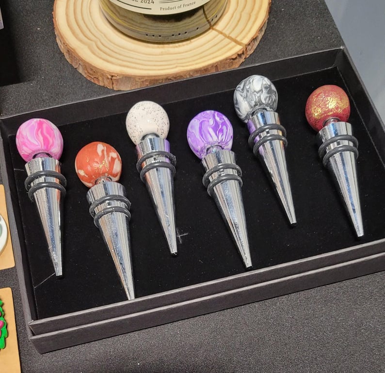 Handmade Polymer Clay Wine Bottle Stopper, Decorative Bar Accessory