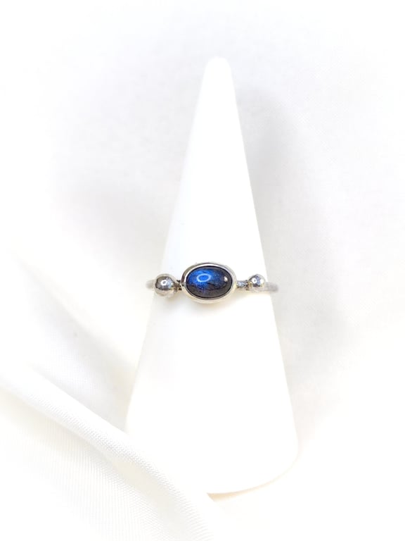 Sterling silver ring with oval labradorite