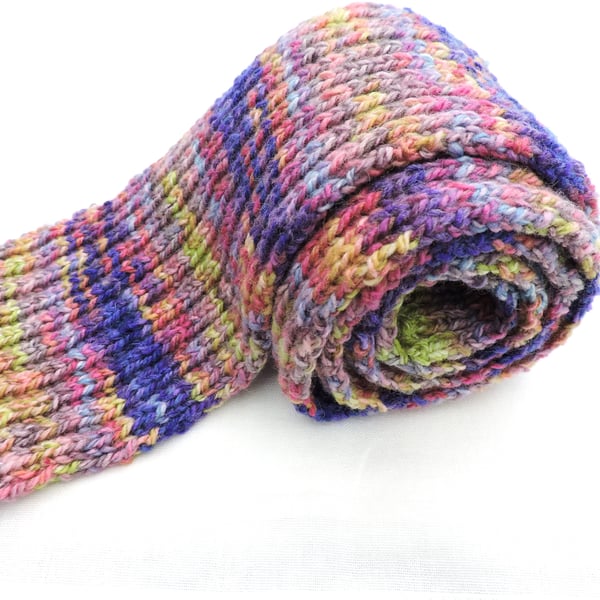 Scarf  in Chunky Multicoloured Acrylic Yarn